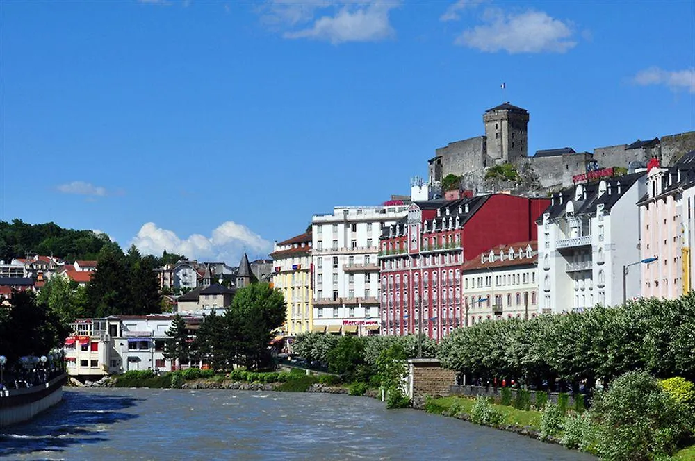 Hôtel Roissy Lourdes 4*,