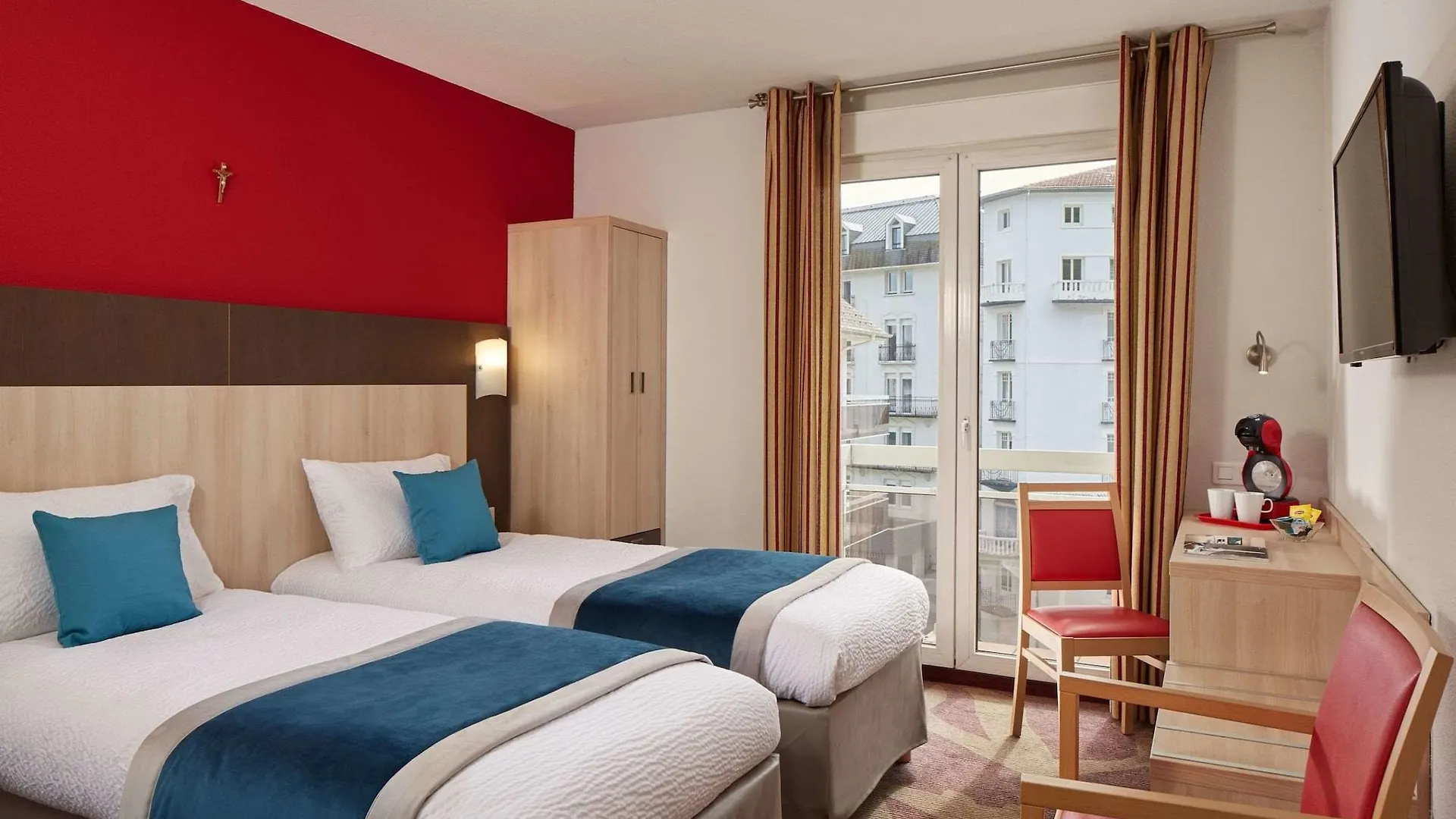 Hôtel Roissy Lourdes Hotel