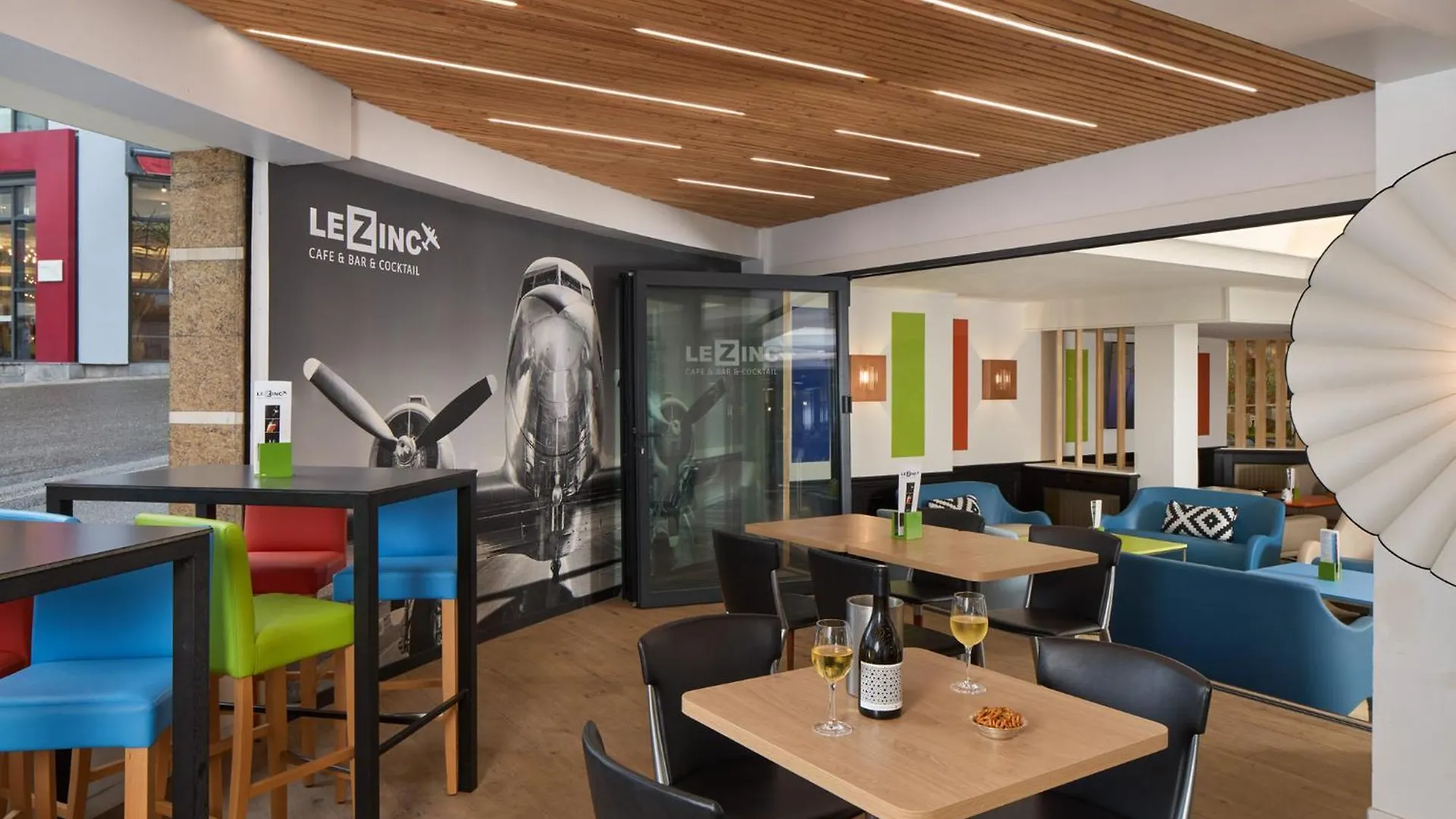 Hotel Hôtel Roissy Lourdes