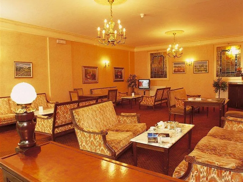 Hôtel Roissy Lourdes Hotel