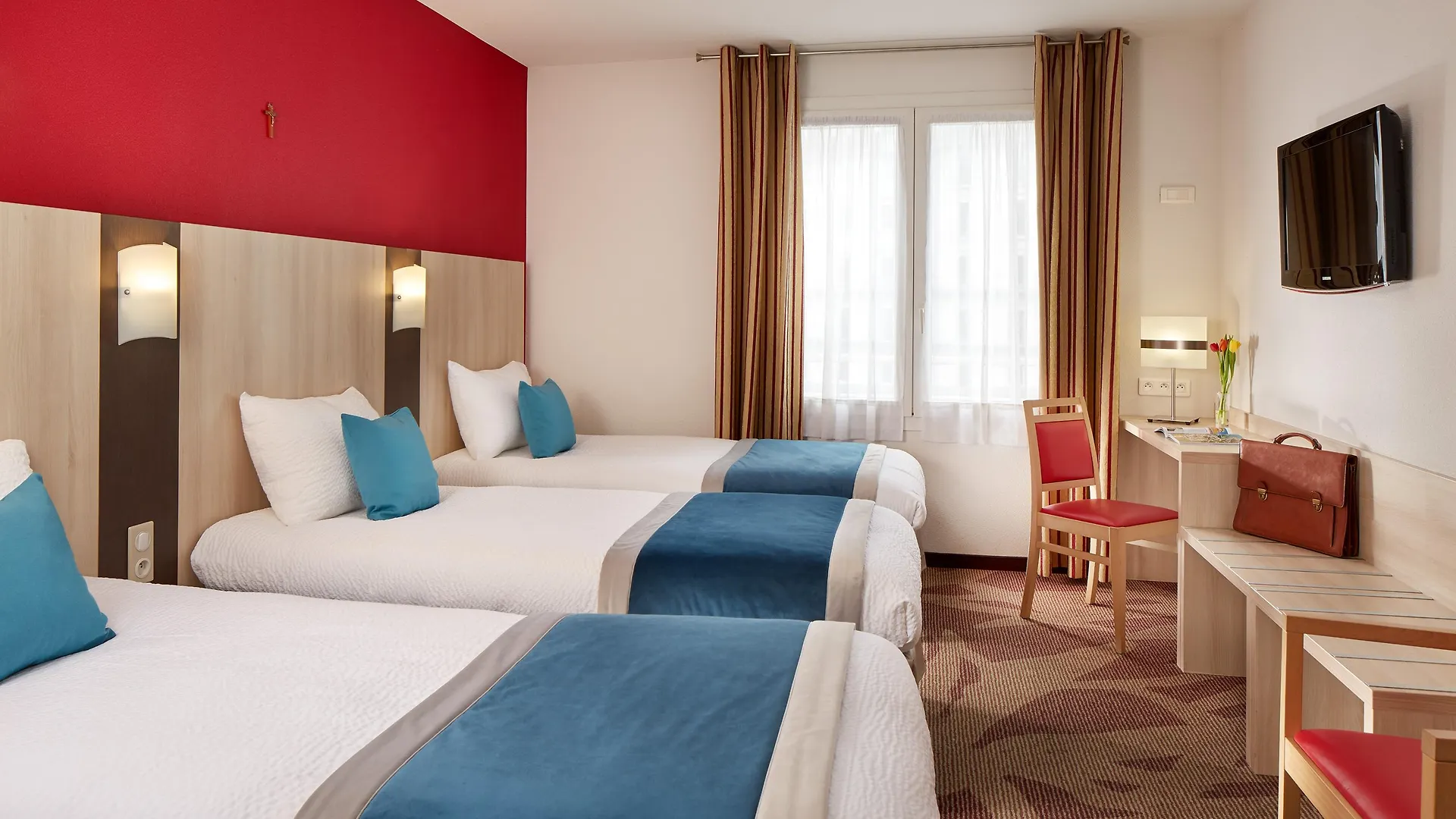 Hotel Roissy Lourdes